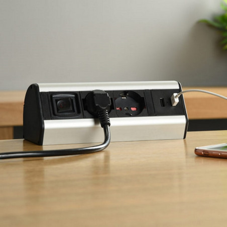 Schreibtisch PDU 2 Schuko + 10 / 16A, 2 USB 2.4A, Befestigungsstützen