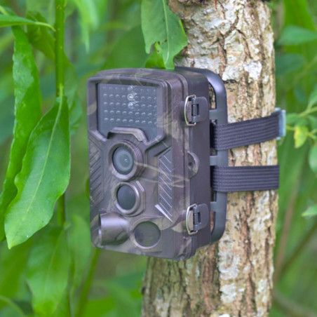 8MPX camouflage camera trap with GSM, PIR and IR LEDs