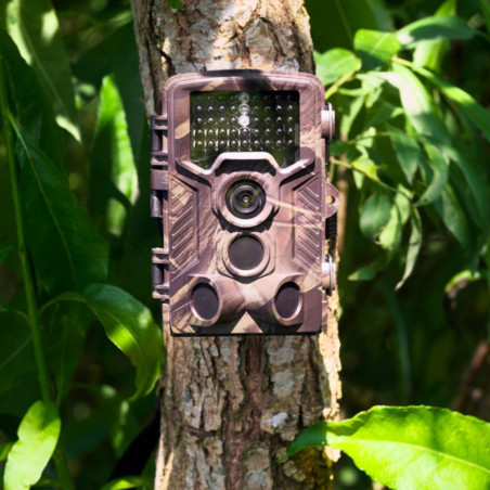 8MPX camouflage camera trap with GSM, PIR and IR LEDs