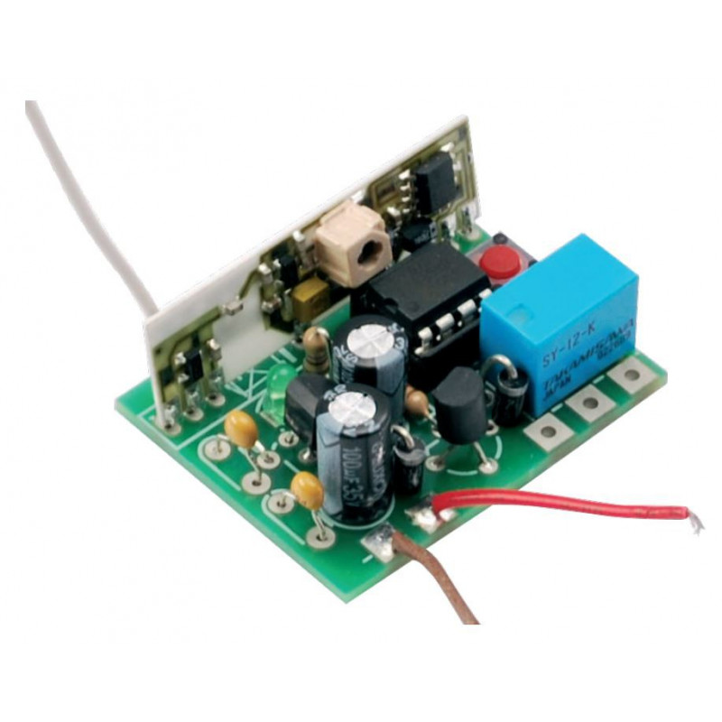 Universal self-learning wireless radio receiver from 300 to 868 MHz 2 channels