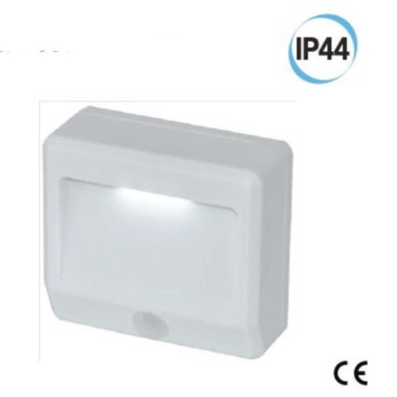 Luminaire LED avec détecteur de mouvement et de crépuscule IP44 Electraline 58305