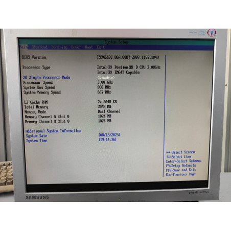 Set Intel D946GZIS + Pentium D 3.00GHz + MSI RX300HM + 2GB DDR2 667MHz + Driver