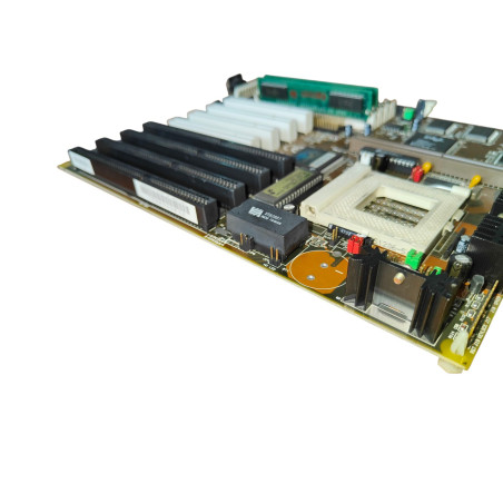 Scheda Madre Vintage Soyo SY-5VA Socket 7 + 16MB RAM